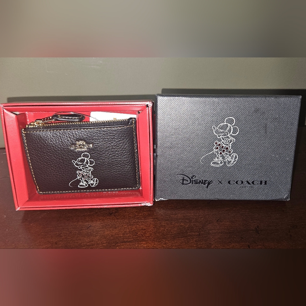 Disney X Coach Black Leather Minnie Mouse Mini ID Skinny Card Case New With Tag - Picture 3 of 5